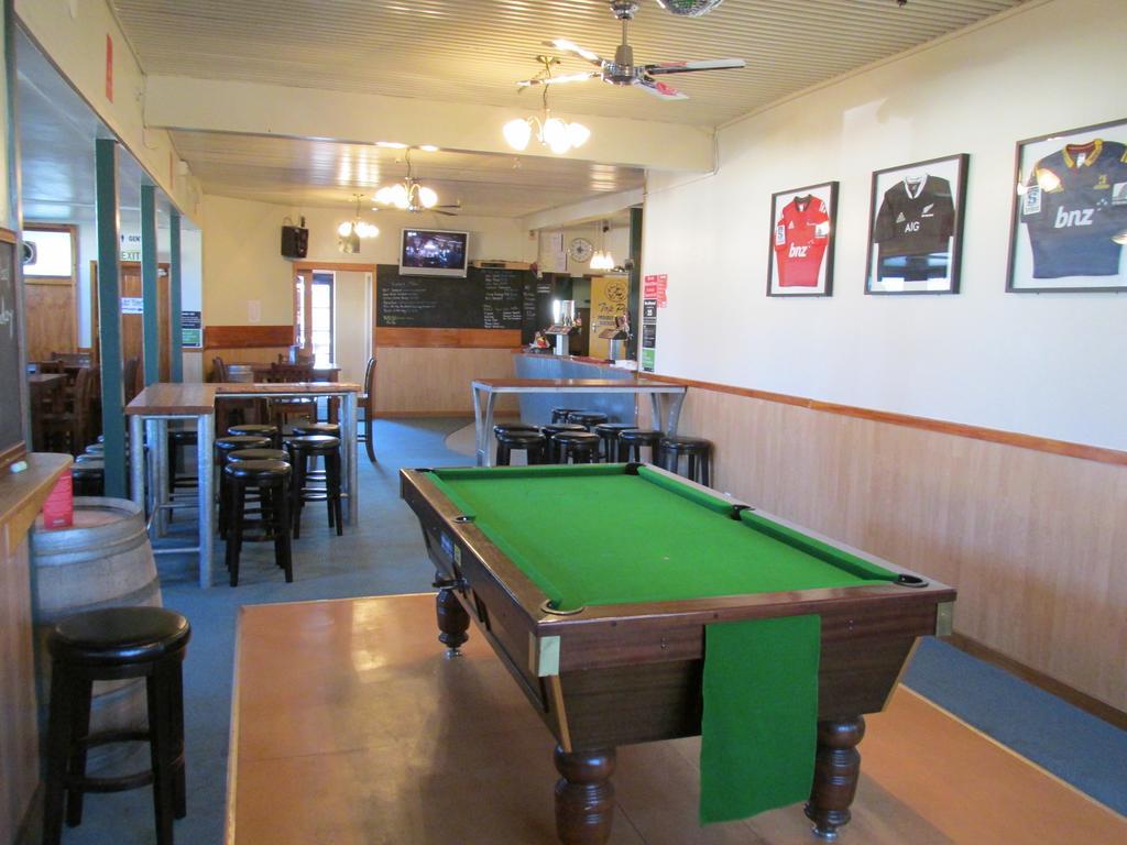 Fairlie Top Pub Accomodation 외부 사진